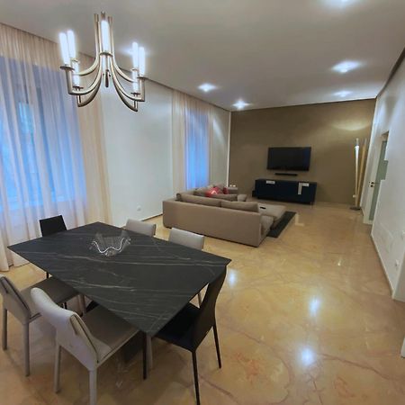 Ferienwohnung Luxury House With Parking Neapel Exterior foto
